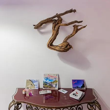 Al Timo Di 公寓